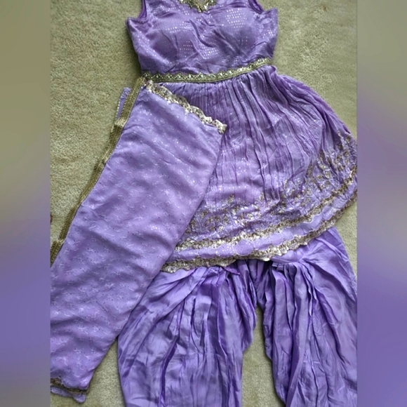 New design Punjabi suit patiala suit ready made stitched size M bridal w… - Picture 6 of 7